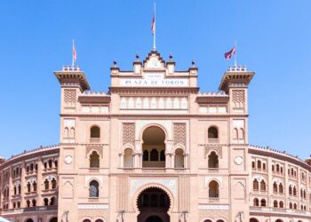 Perplexity lanza IA para verificar datos en tiempo real en plataformas académicas